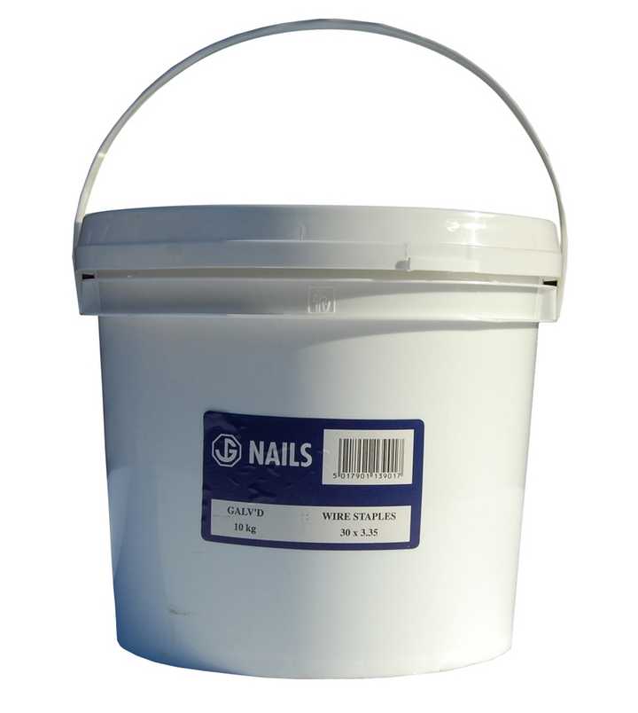 Staples 10Kg Tub