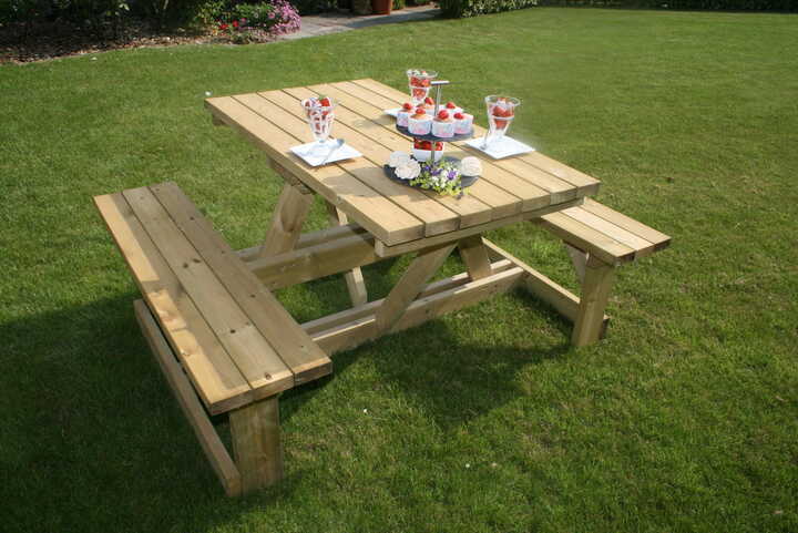 Ashby Picnic Table