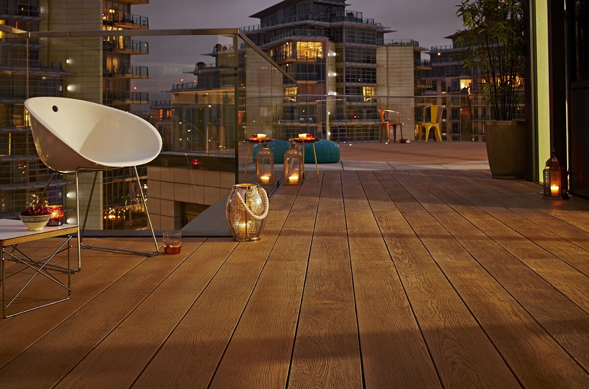 Millboard Battersea- Coppered Oak 1.jpg